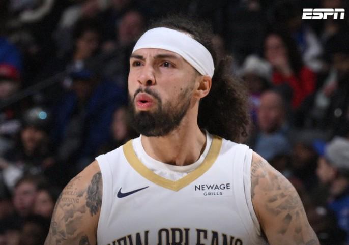 开云APP-Shams：尼克斯送出达伦-特里、两次轮和现金，从鹈鹕换来阿尔瓦拉多