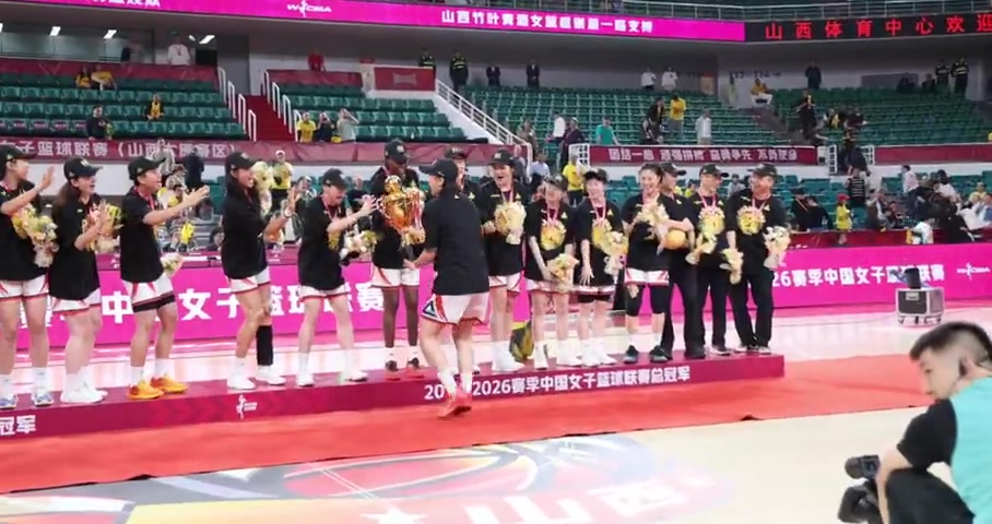 kaiyun-高颂：五场鏖战拿下冠军 感恩同行的队友 我们是冠军🏆🏆🏆